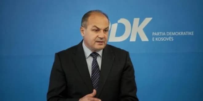 Protesta për ish-krerët e UÇK-së, Hoxhaj: Kurti duhej të bënte thirrje për pjesëmarrje masive në Tiranë