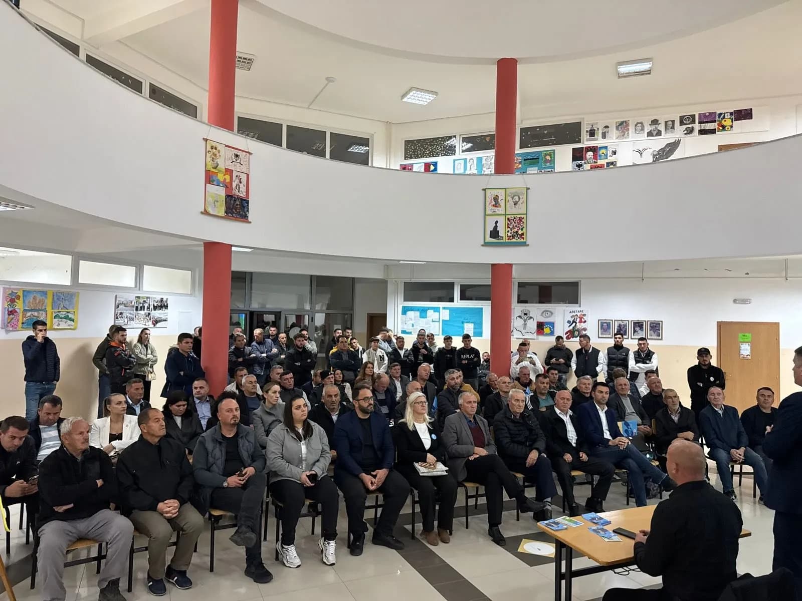 Shala viziton Duhlën: U pajtuam se është koha për ndryshim, për një qeverisje që dëgjon qytetarin dhe punon për secilën familje