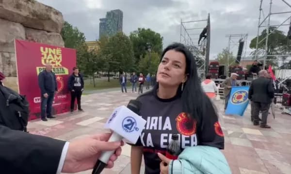 Vasfije Krasniqi: Kam ardhë në protestë me i tregu botës se Serbia është ajo që duhet dënuar