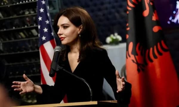 Vendimi i Hamasit për të liruar pengjet, Spiropali: Trump ka afruar Lindjen e Mesme drejt paqes, mirëpresim këtë hap