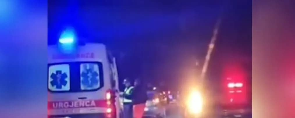 Aksident mes tetë automjeteve në autostradën Tiranë-Elbasan