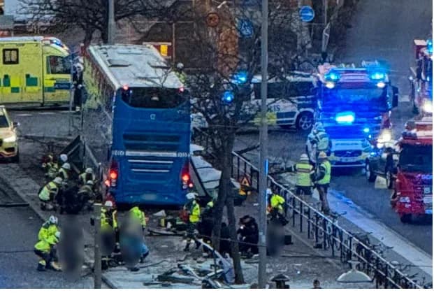 Aksident në Stokholm, përplaset autobusi dykatësh, disa të vdekur