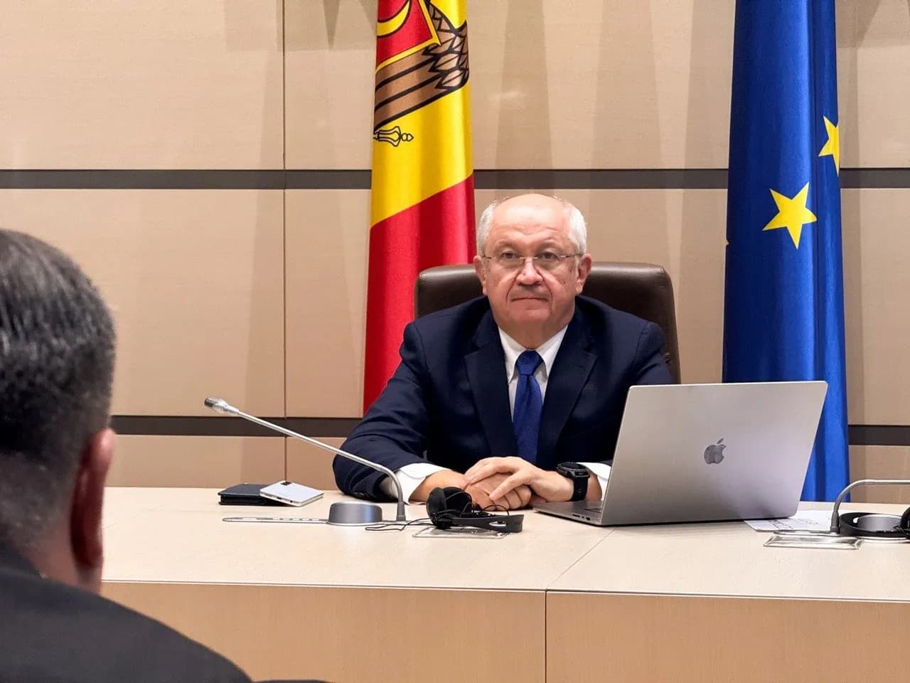 Alexandru Munteanu betohet si kryeministër i Moldavisë