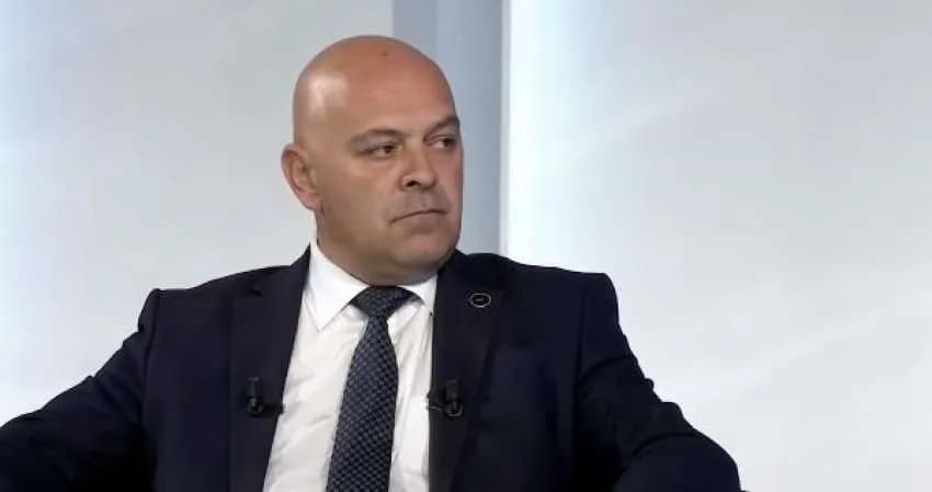 Balotazhi në Gjakovë: LDK e PDK në mbështetje të AAK-së, flet Ardian Gjini