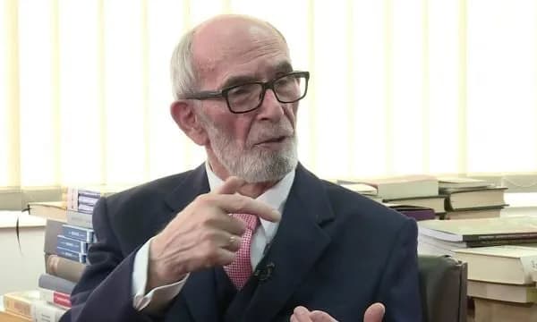 “Bëri çmos ta ndërtonte lirinë e shtetit, politikan me kulturë të gjerë”, Rexhep Qosja shkruan për figurën e Faton Nanos
