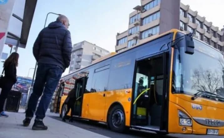 Rama: Nga nesër ndërpritet transporti publik në Prishtinë
