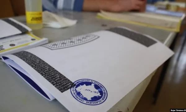 Fillon regjistrimi i diasporës, KQZ jep sqarime për mërgimtarët që votojnë jashtë Kosovës