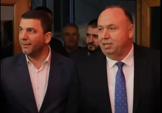 Memli Krasniqi nga fushata përmbyllëse: Klinës i duhet një kryetar si Sokoli që punon e jo që arsyetohet