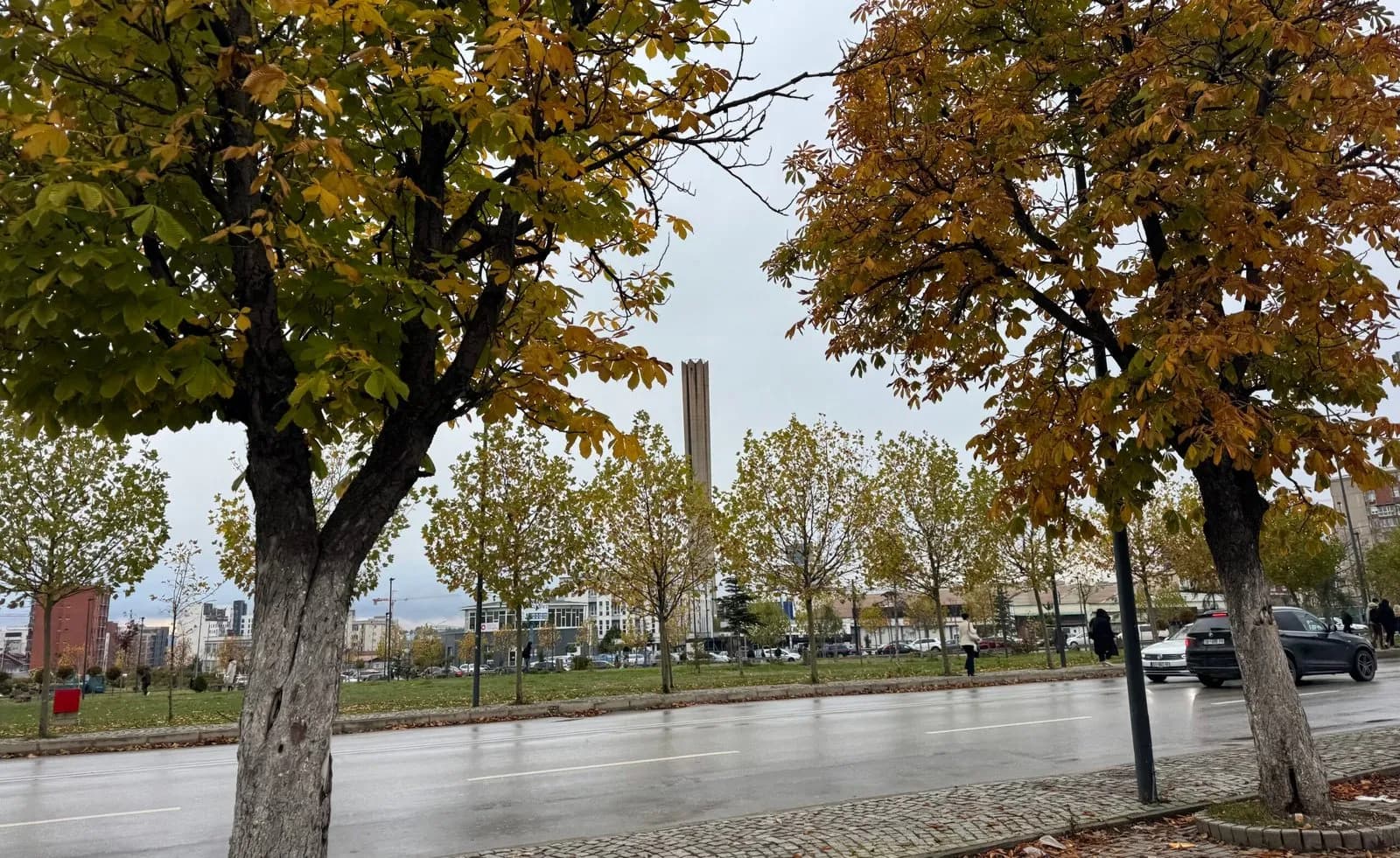 Moti sot: Kryesisht i vranët dhe herë pas here me reshje shiu