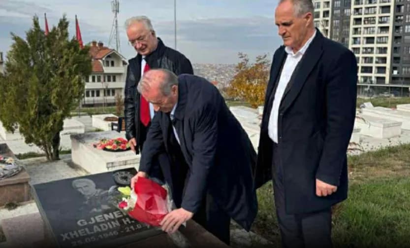 Në përvjetorin e themelimit të UÇK-së, tre nga bashkëthemeluesit e UÇK-së bëjnë deklaratë të përbashkët