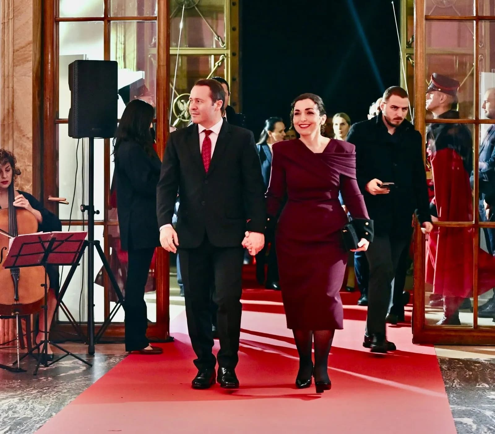 Osmani: 28 Nëntori na kujton se çdo gur i kësaj toke është lagur me gjakun e heronjve tanë