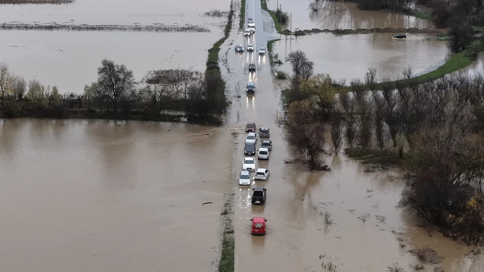Pamje pakoment nga komuna e Ranillugut një ditë pas reshjeve të mëdha të shiut