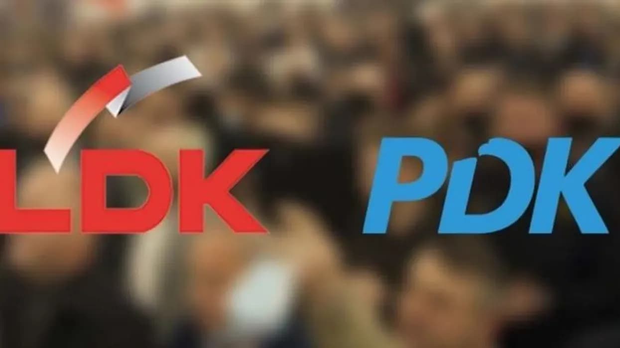 PDK dhe LDK bashkë në Mitrovicë, publikohet momenti kur nënshkruajnë koalicion