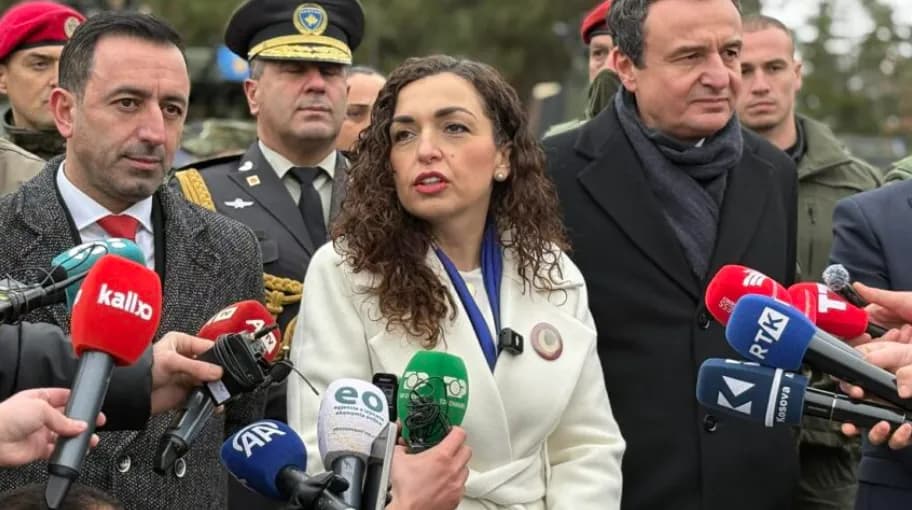 Presidentja Osmani uron Ditën e Forcës: Ushtria jonë është pasardhëse e denjë dhe krenare e UÇK-së