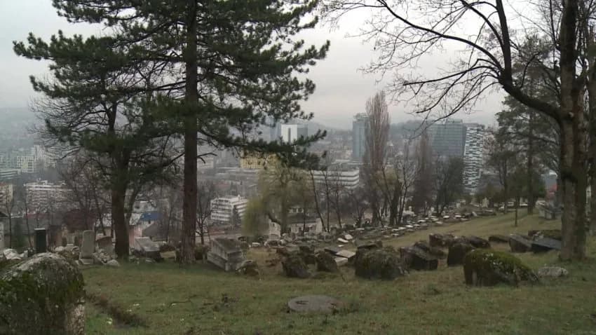Skandali në Itali/ Turistët paguan mijëra paund për të qëlluar me snajper në rrethimin e Sarajevës