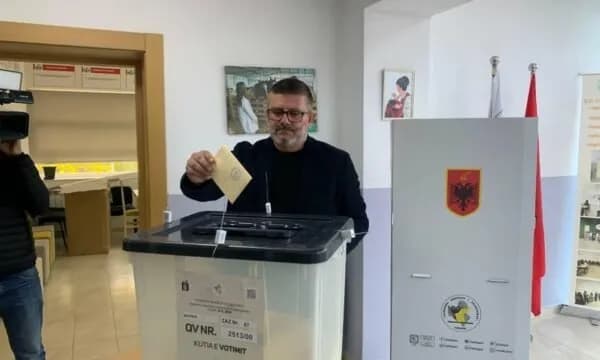 Zgjedhjet e pjesshme në 5 bashki, KQZ: Pjesëmarrja 16.93 % deri në orën 16:00