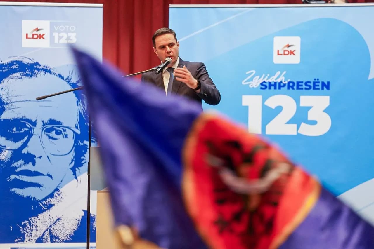 Abdixhiku fton mërgatën: Ejani si të doni, por atë ditë, shpëtojeni Kosovën
