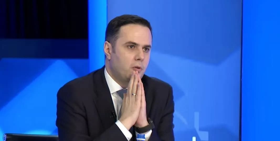 Abdixhiku: Nuk duhet ta normalizojmë një kryeministër që oponentëve politik i thotë hajvana e policëve dikur majmuna