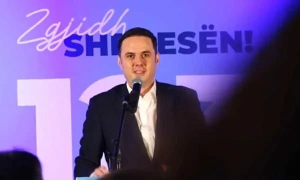 Abdixhiku për bllokadën: LDK-ja nuk duhet dhe nuk e bënë betejën që e ka bërë Kurti