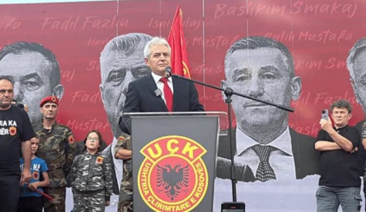 Ali Ahmeti thërret shqiptarët në Shkup më 13 dhjetor: Drejtësia për luftëtarët s’mund të ndërtohet mbi akuza politike