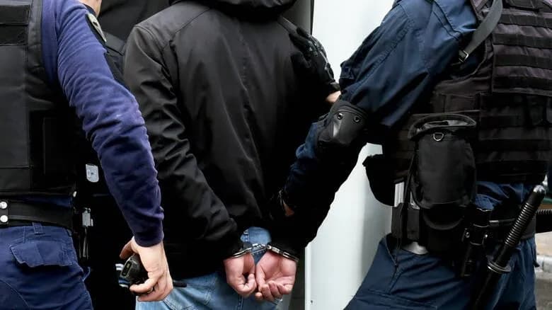 Arrestohen dy persona në Gjilan nën dyshimin se kanë kanosur policët