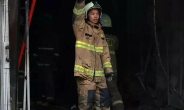 Azili i pleqve përfshihet nga flakët, humbin jetën 16 persona