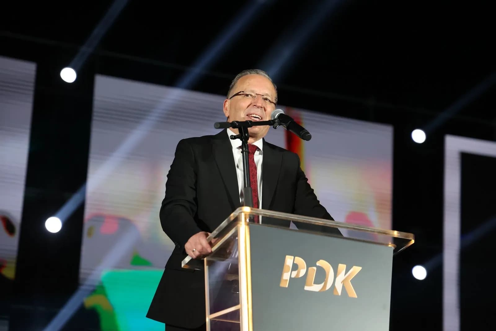 Bedri Hamza: Kosovës i duhet stabilitet dhe jo drama politike