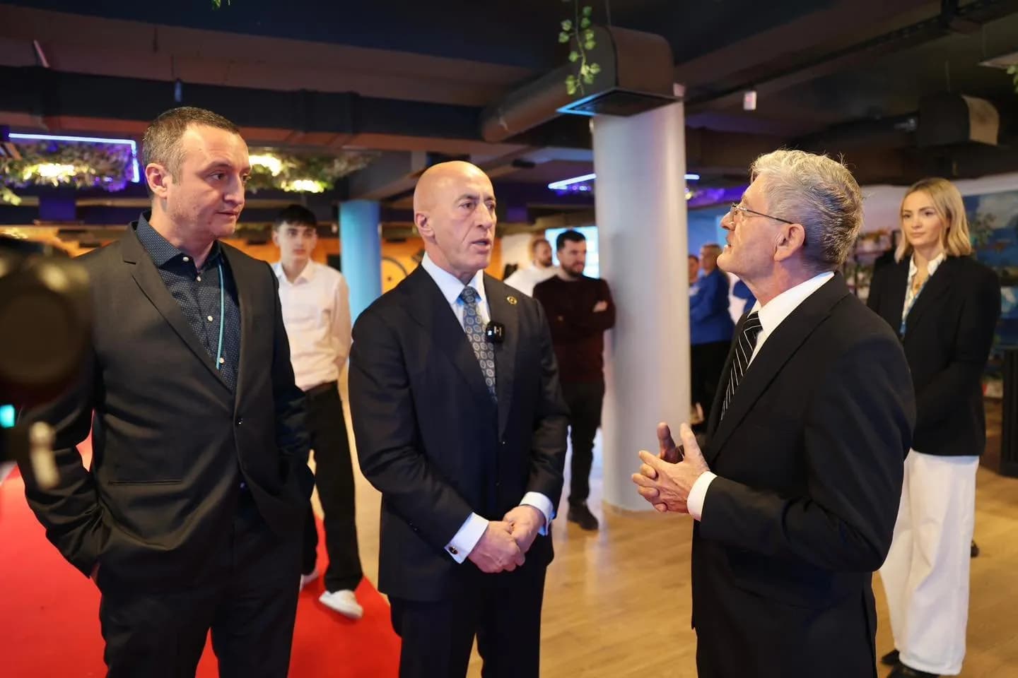 Haradinaj: Zhvillimi ekonomik ndërtohet duke qenë krah bizneseve që krijojnë vende pune dhe e lidhin Kosovën drejtpërdrejt me Evropën