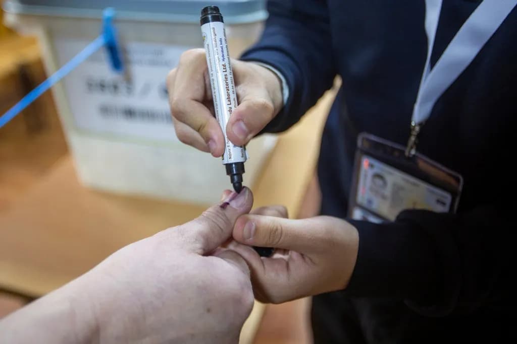 I kërkoi 11.5 milionë euro, qeveria ia ndan vetëm gjysmën e mjeteve KQZ-së