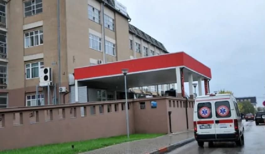 I plagosuri në Ferizaj është një 40 vjeçar, kjo është gjendja e tij – flasin nga QKUK