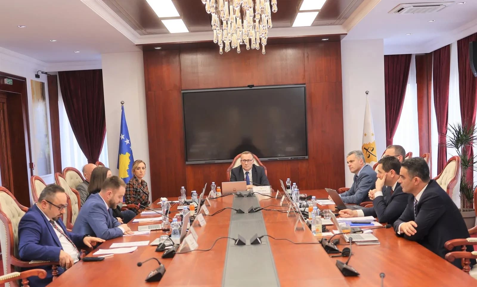 KPK mban takim të jashtëzakonshëm: Kryesuesi njoftoi anëtarët për pranimin e aktgjykimit të Supremes