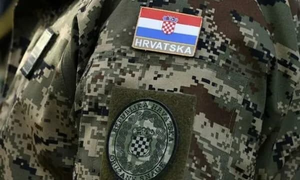 Kroacia: Dërgohen thirrjet e para për ekzaminime mjekësore të shërbimit ushtarak