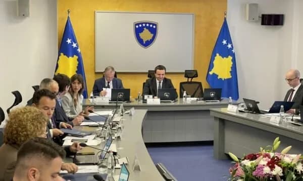 Në mbledhjen e fundit për këtë vit të qeverisë në detyrë janë miratuar këto tri pika