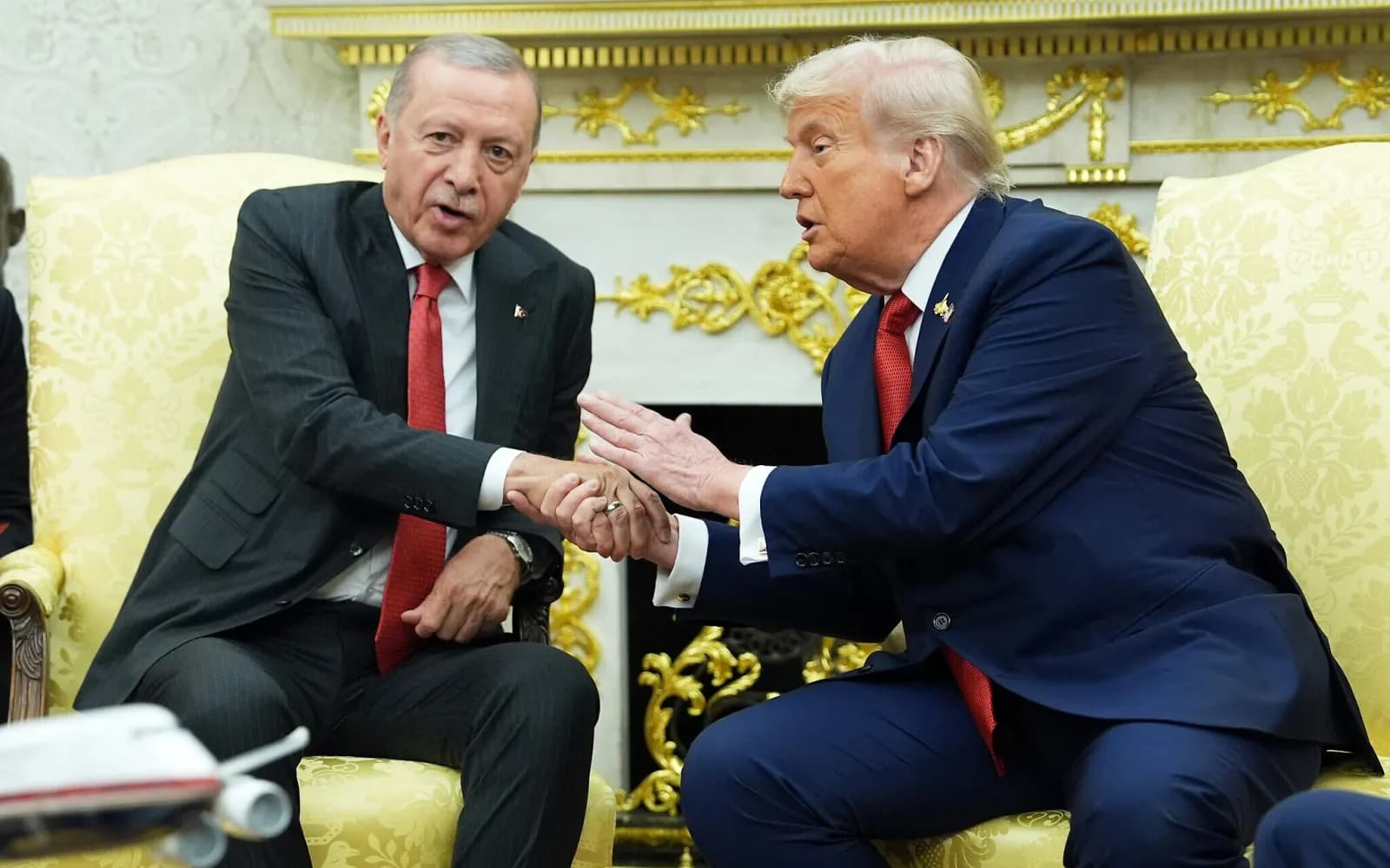 “Njeri shumë i fortë, e dua shumë”, Trump lavdëron Presidentin Erdogan