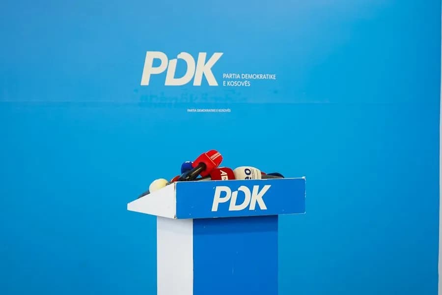 PDK prezanton sot Bedri Hamzën për kryeministër dhe listën e kandidatëve për deputet