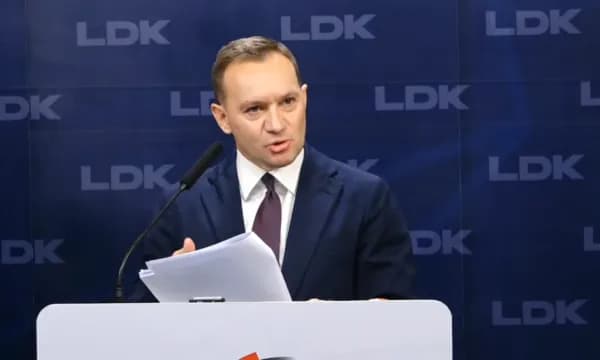 PZAP rrëzoi vendimin e KQZ-së, Zogaj: Absurde të votohet nëpër lokale private
