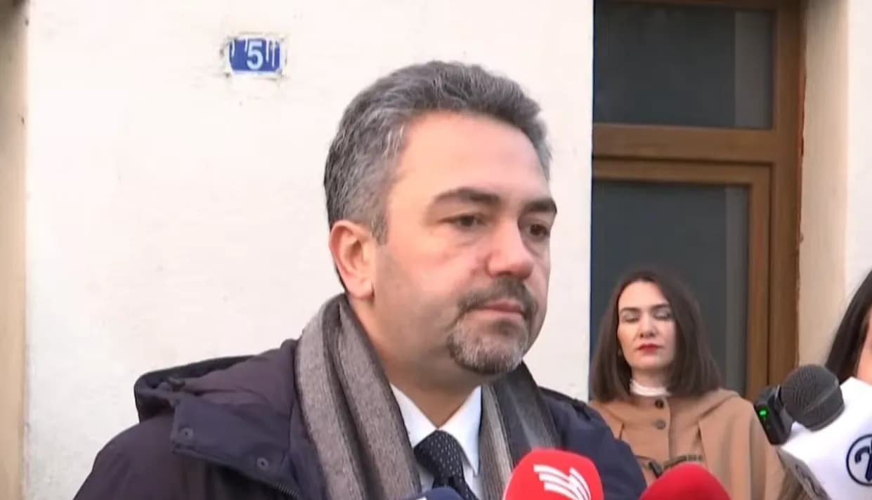 Radoniqi: Uroj të jetë një ditë e qetë dhe që i tërë procesi të mos ketë asnjë problem