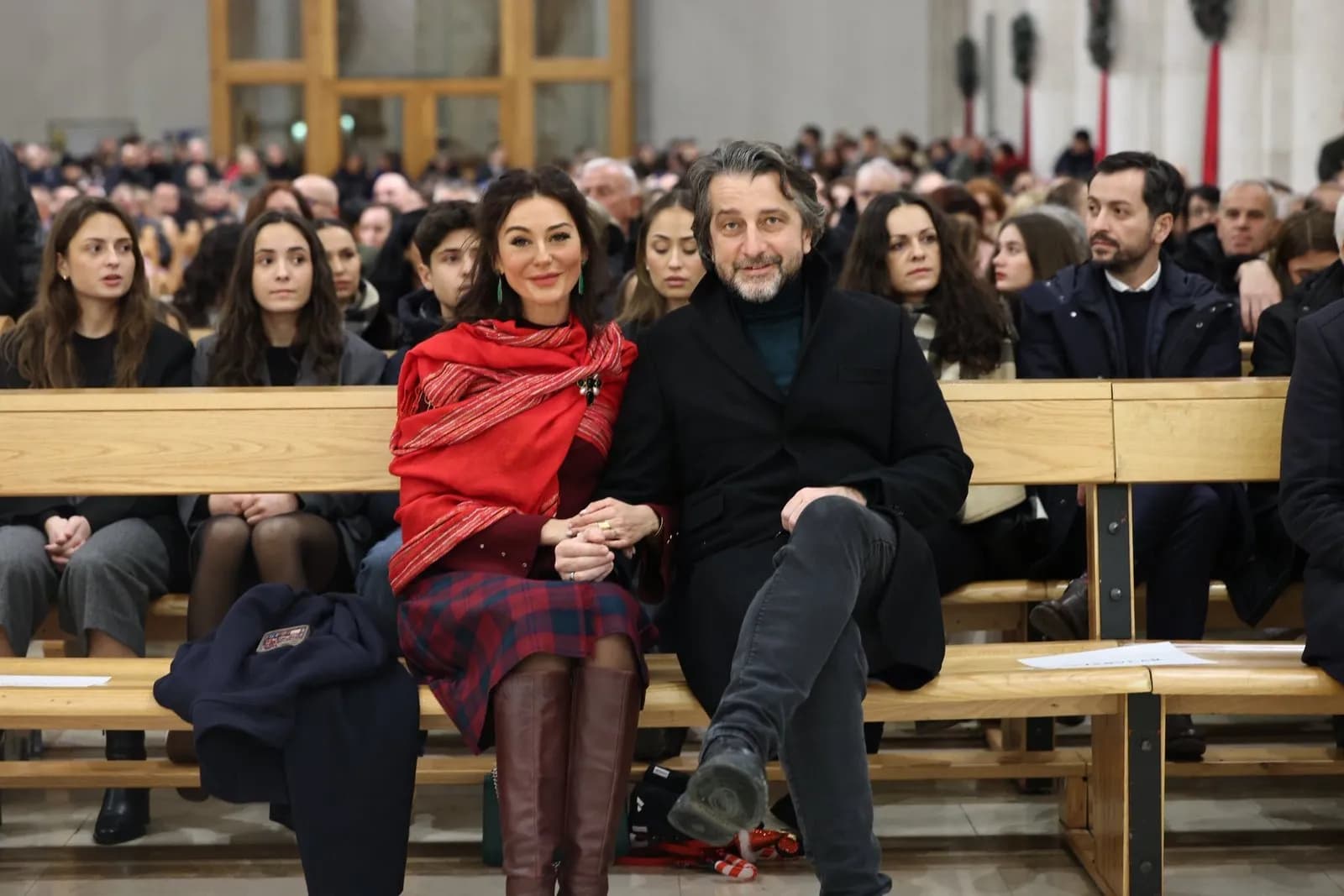 Rama uron Krishtlindjen: Shqiptarët kanë qenë gjithmonë shembull i bashkëjetesës fetare, le ta ruajmë këtë trashëgimi të çmuar