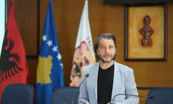 Trafiku Urban nesër rifillon punën, Rama del me njoftim