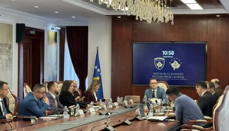 U.D. i ri i kryeprokurorit të Shtetit pjesë e mbledhjes së KPK-së, dy anëtarë lëshojnë sallën