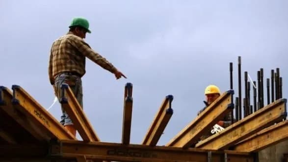 32 jetë të humbura, mijëra të lënduar gjatë 2025: Tragjedia e punëtorëve në Kosovë