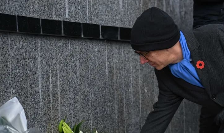 Ambasadori gjerman nderon viktimat e Reçakut: Kjo ditë të shërbejë si kujtesë që mizori të tilla të mos përsëriten