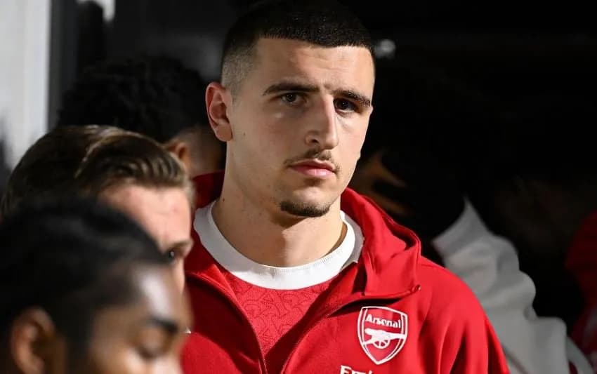 Arsenal arrin marrëveshje për shitjen e Maldini Kacurrit te Grimsby Town