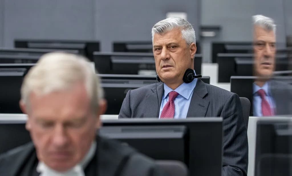 Caktohen datat për deklaratat përmbyllëse në gjykimin ndaj Thaçit dhe të tjerëve, Specialja del me njoftim