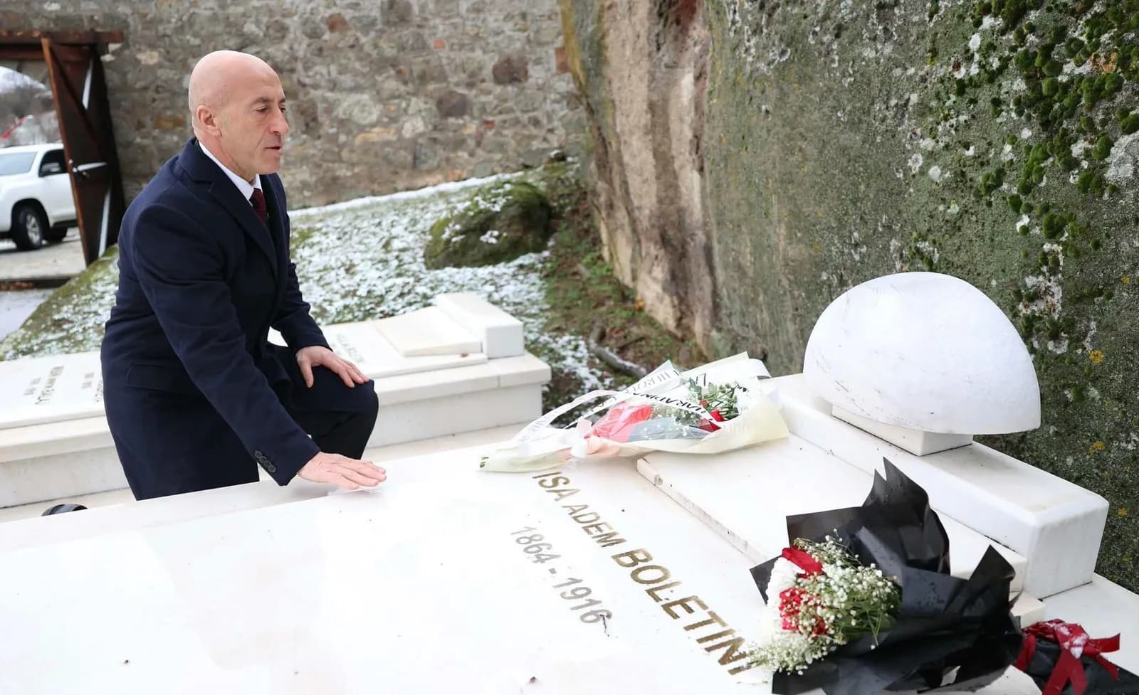 Haradinaj përkujton Isa Boletinin: Pa nismëtarë si ai, Kosova nuk do të guxonte të ëndërronte lirinë