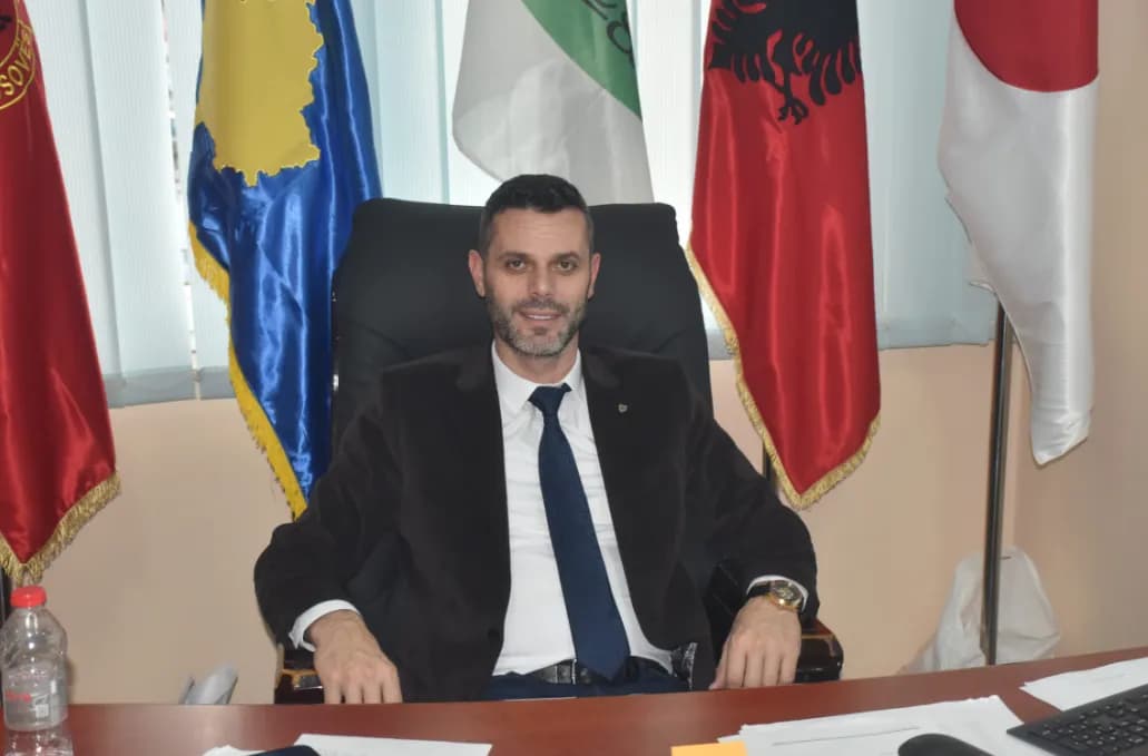 I arrestuari me urdhër të PS-së është Burim Shala, kryeshef i kompanisë së pastrimit “Ekoregjioni” në Prizren