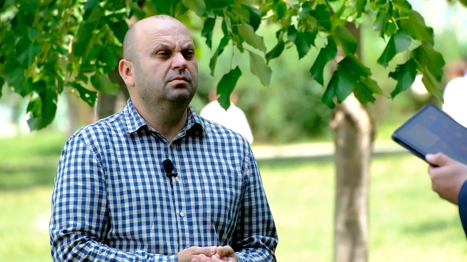 “I keni 13%, zonjë, diçka s’është në rregull këtu” – Mushkolaj i reagon Jehona Lushaku-Sadriut të LDK-së