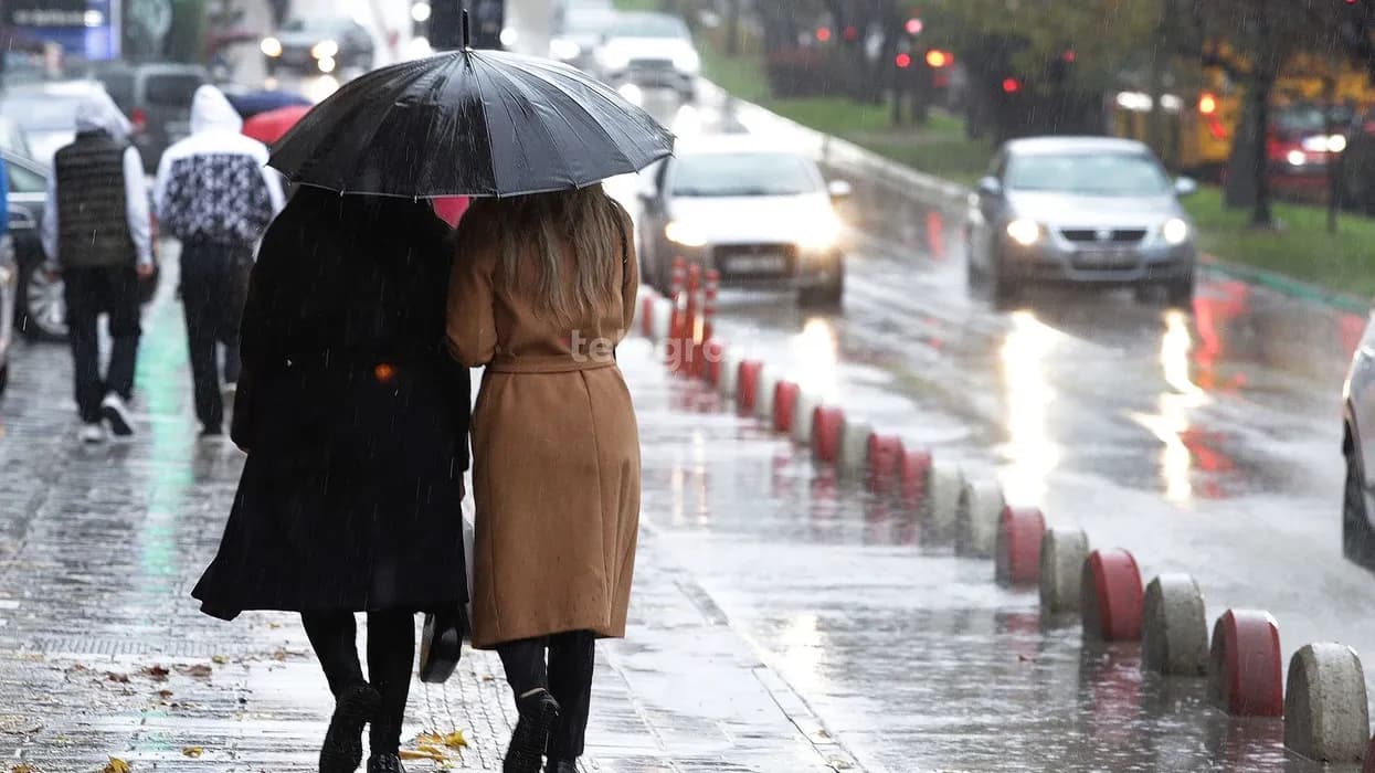 Instituti Hidrometeorologjik: Reshje intensive ditën e hënë, shmangni udhëtimet e panevojshme