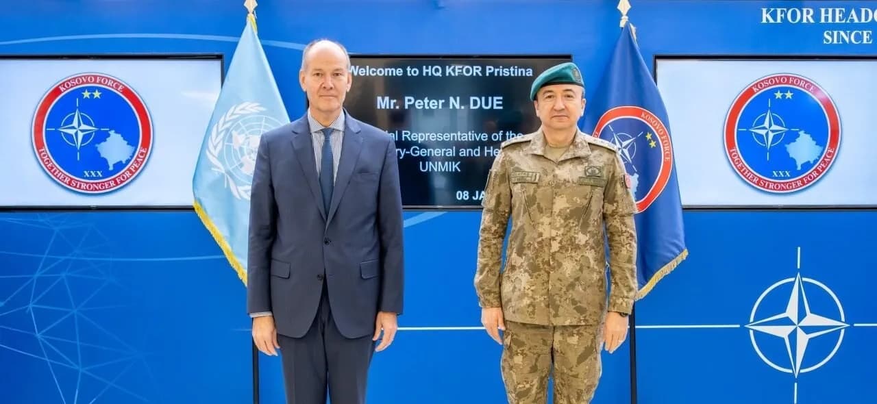 Komandanti i KFOR-it pret shefin e UNMIK-ut në Prishtinë, diskutohet siguria në Kosovë