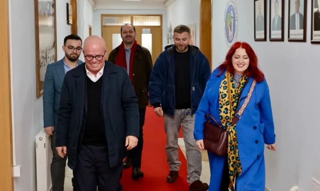 Komuna e Rahovecit i jep mbështetje marshit “Drejtësi, jo politikë” që mbahet në përkrahje të ish-luftëtarëve të UÇK-së në Hagë